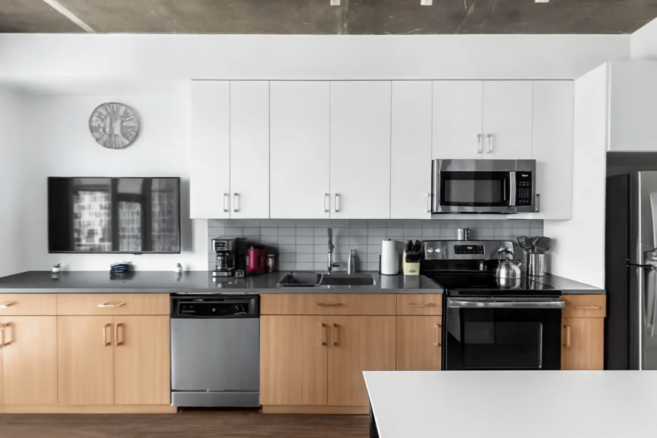 Prime 2BR Stay Five Points & Nightlife 7th 20