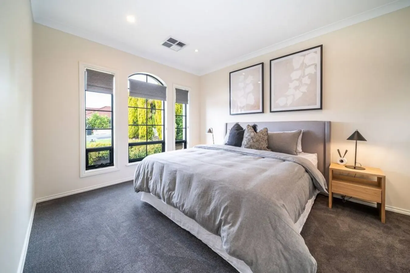 McLaren Pines - A Stylish Wine Country Retreat