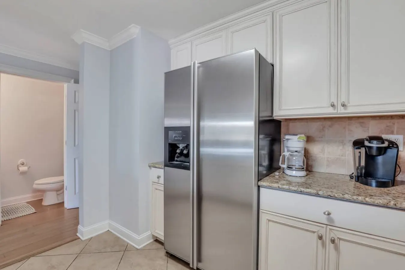 3 BR Condo 2 Pools and Hot Tub Walk to Beach 20