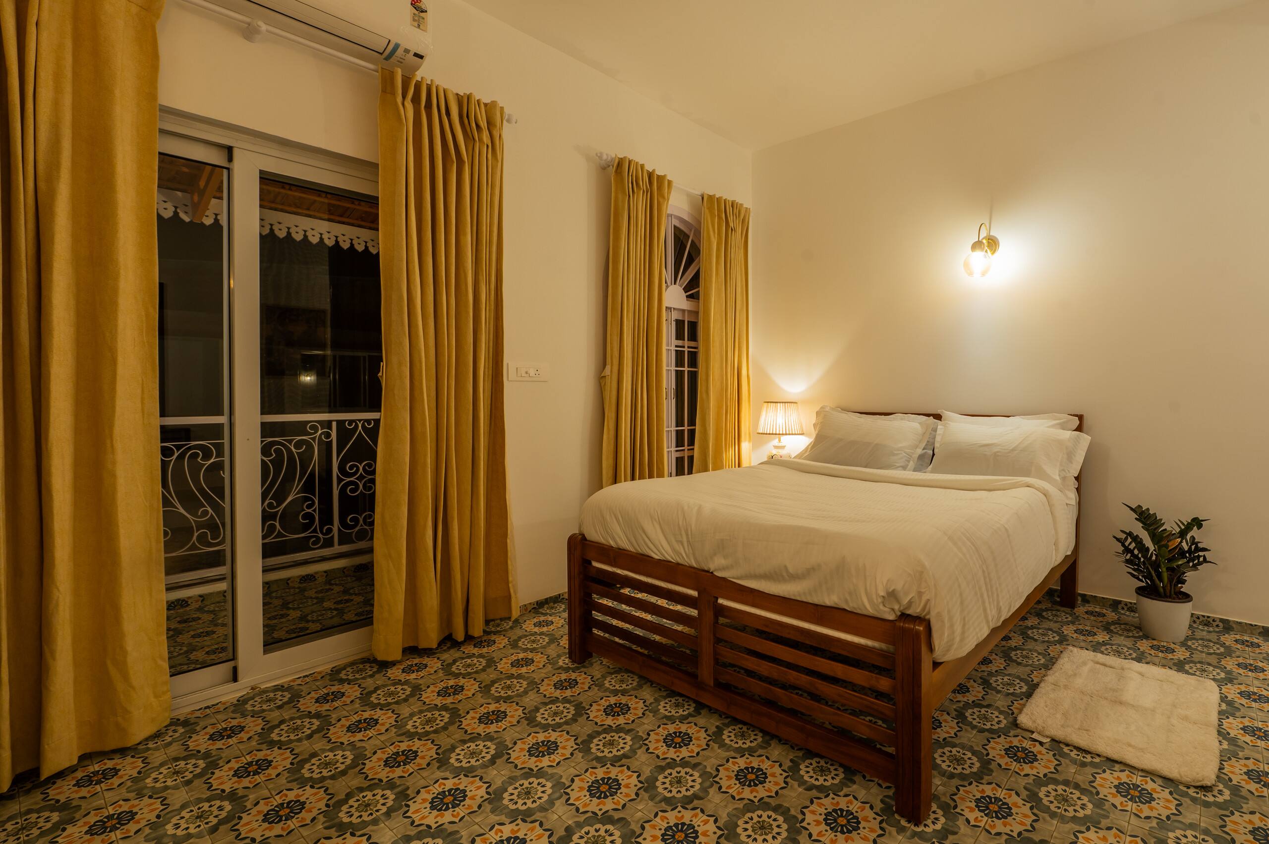Casa De Alegria Goa / Eden 17