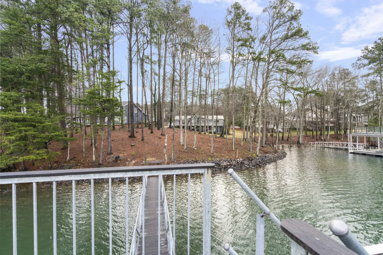 Lake House Lanier Lake House 12