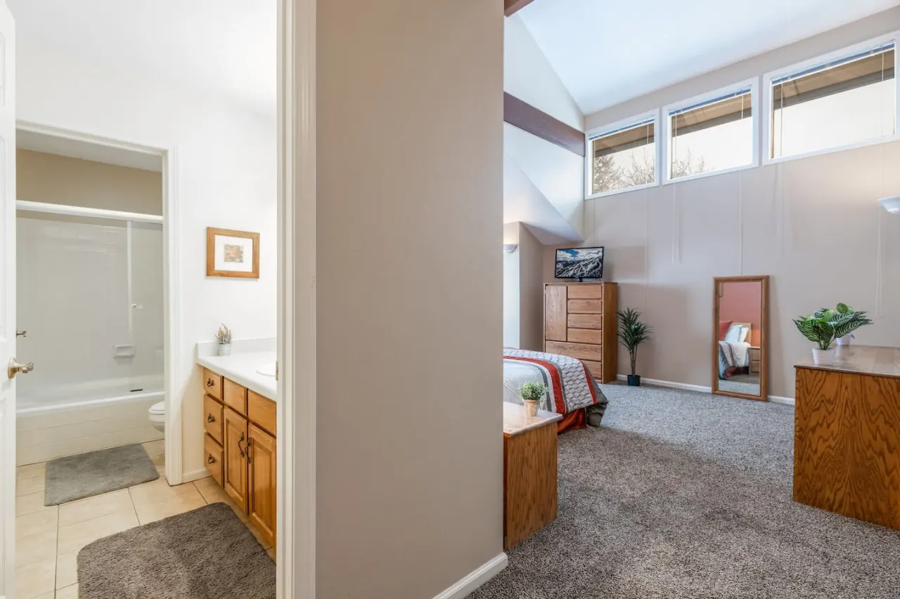 Cottonwood Heights Vacation Rental Near Big & Little Cottonwood Canyons Hot Tub (Pet Friendly) 13