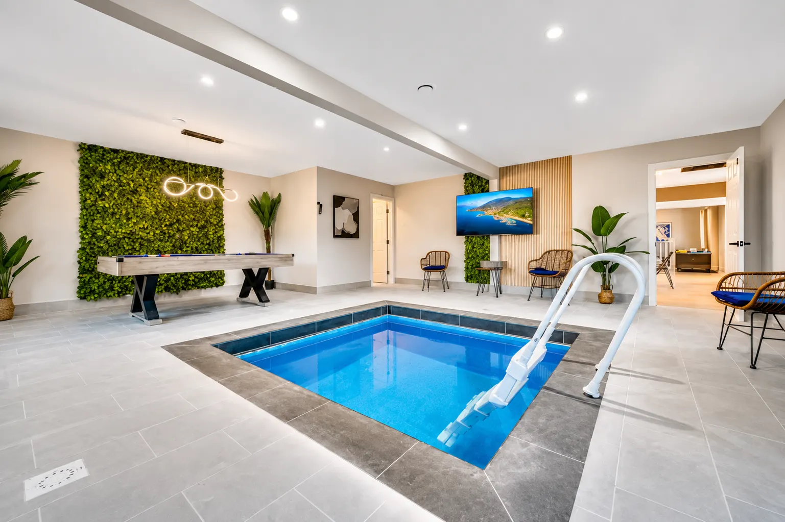 NEW Indoor lounge pool, hot tub, Glamping, karaoke 1
