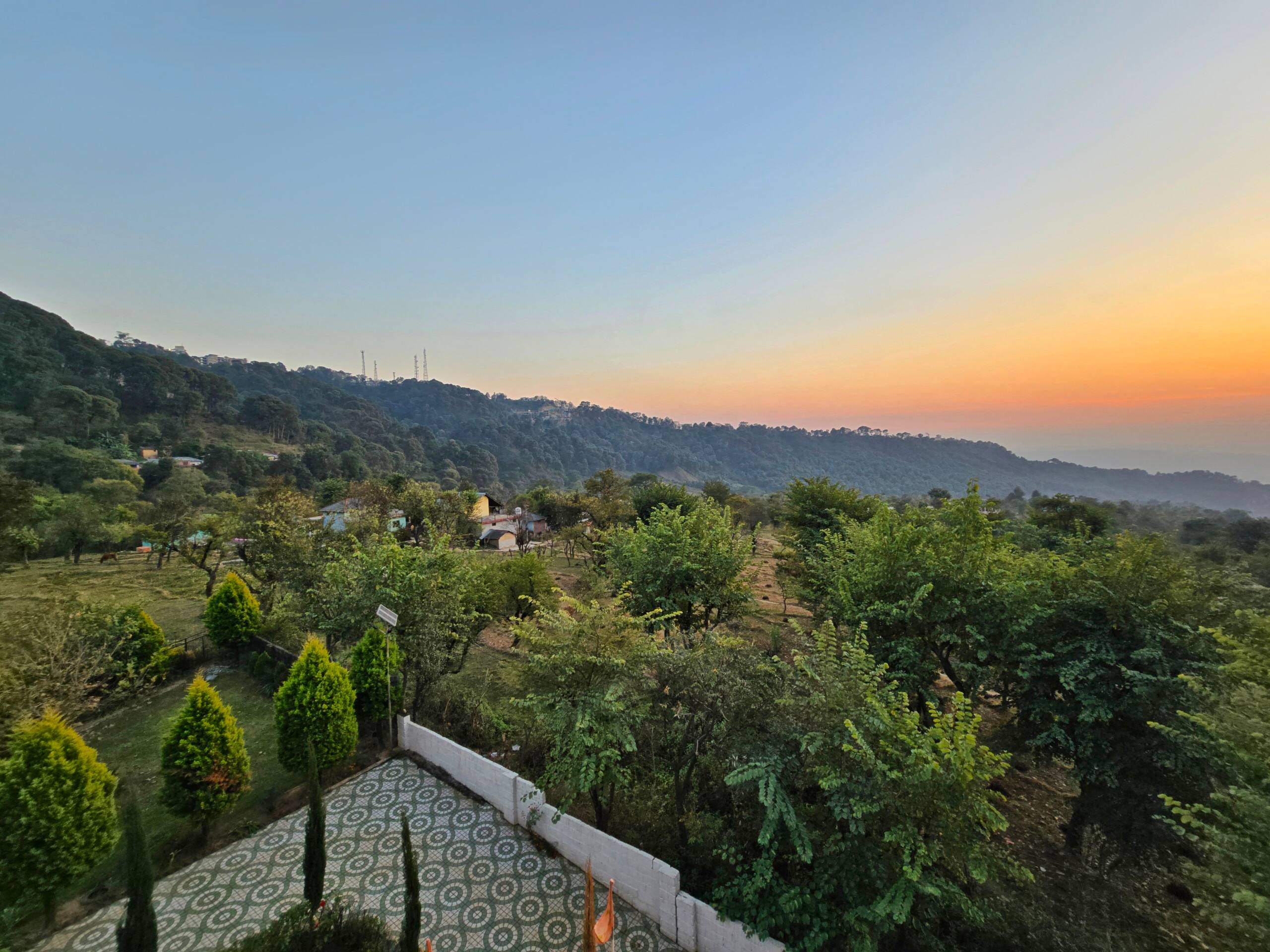 Homestay Mistywoods Best Place for 10 Pax 4