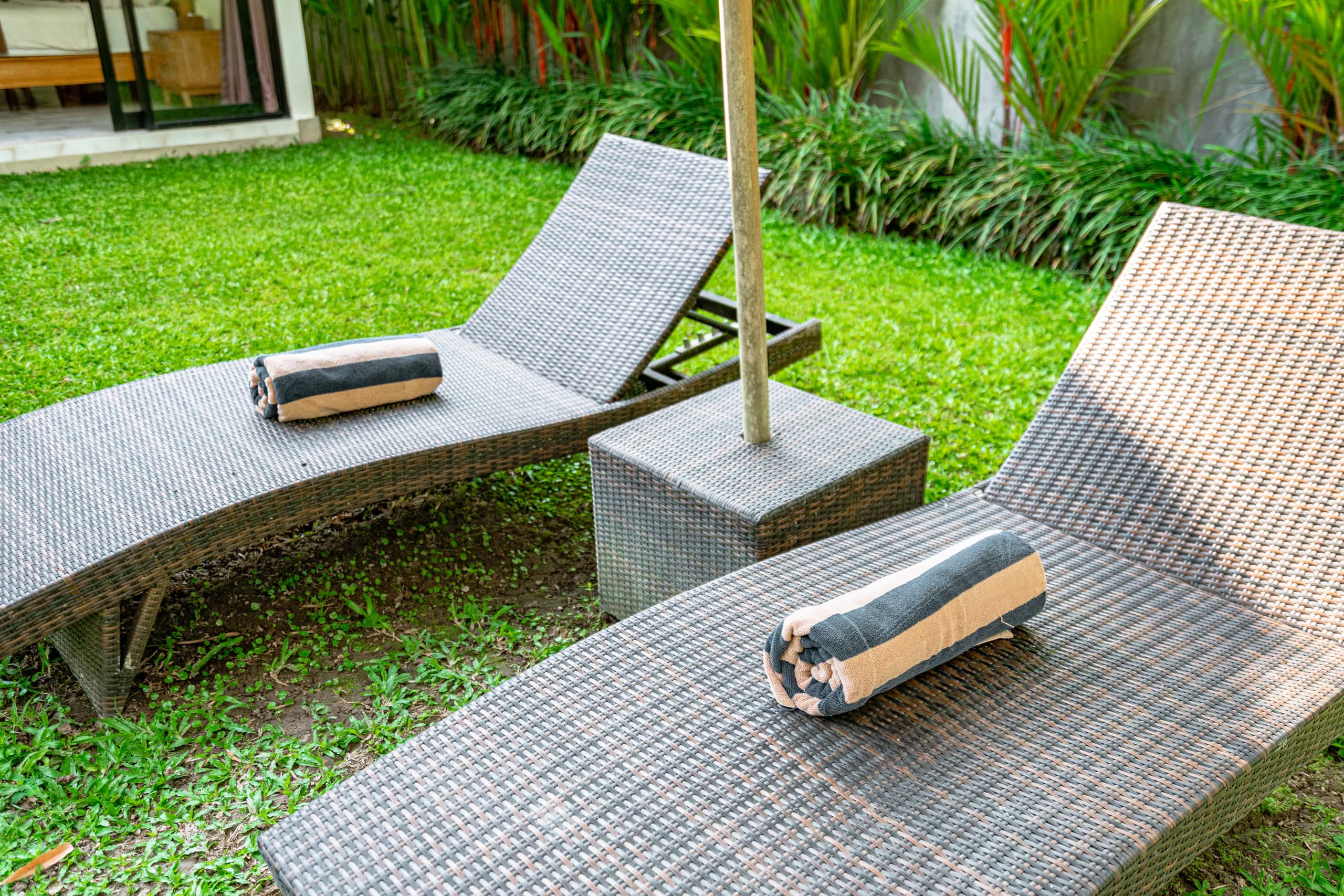 Villa in Ubud with forest views 38