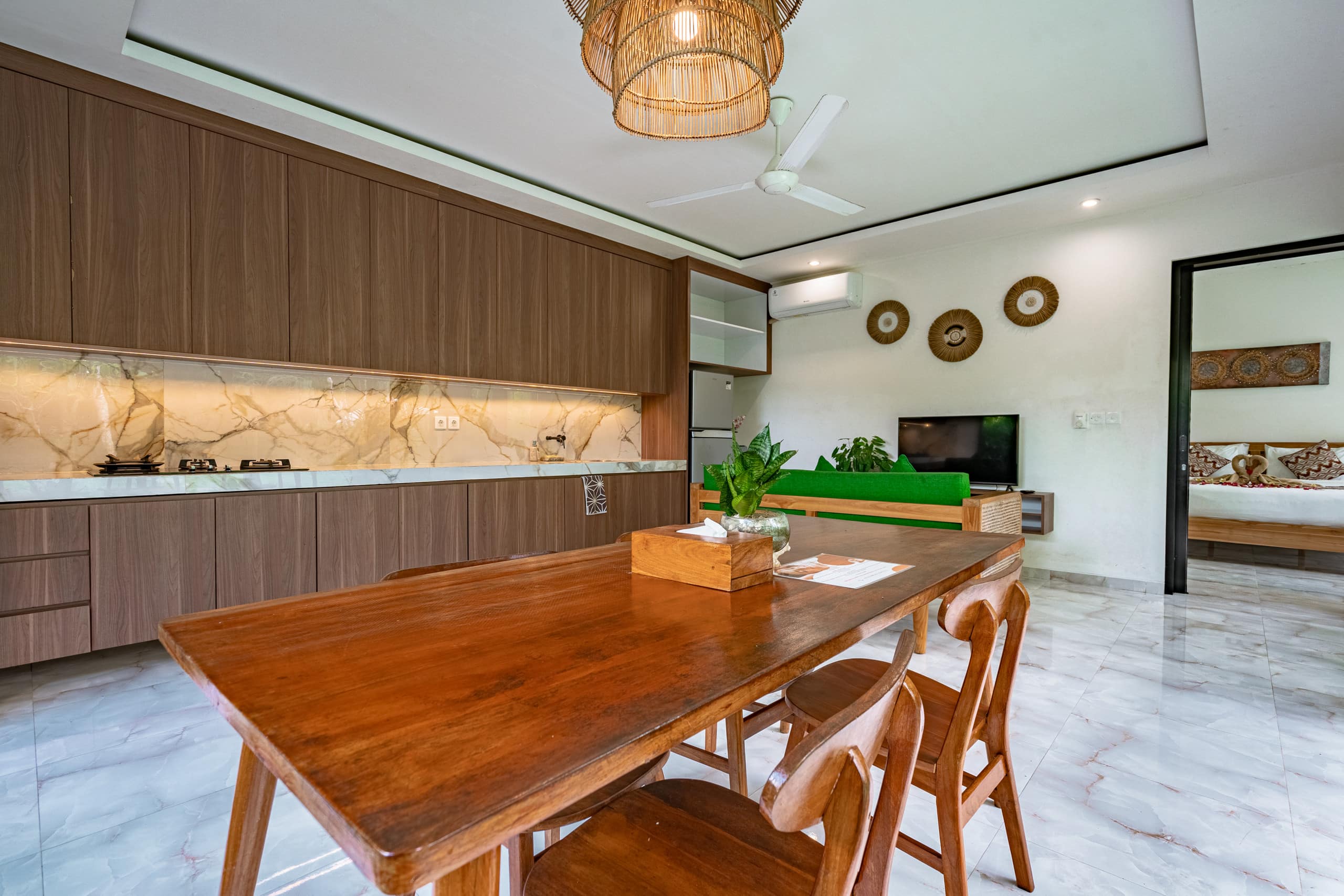Villa in Ubud with forest views 13