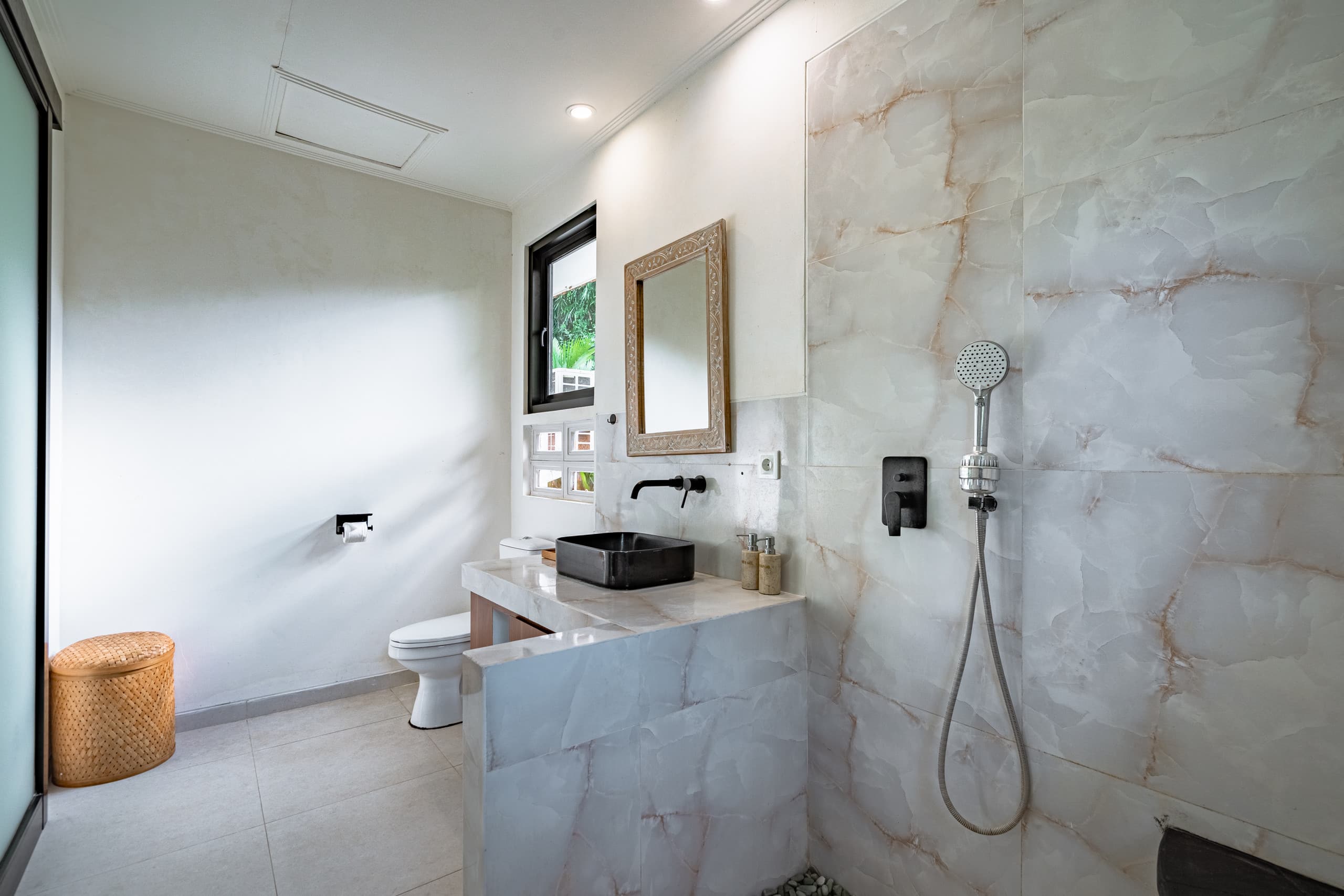 Villa in Ubud with forest views 22