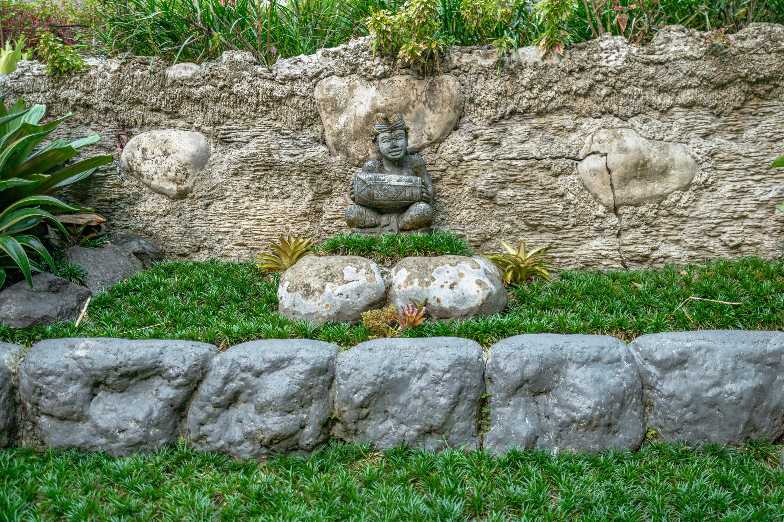Villa in Ubud with forest views 28