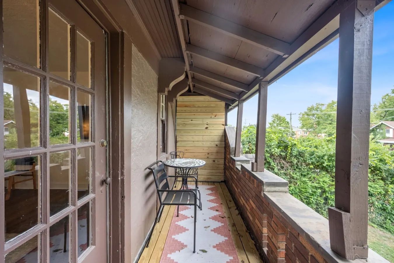The Retreat - Warm and Convenient Guest Suite 17
