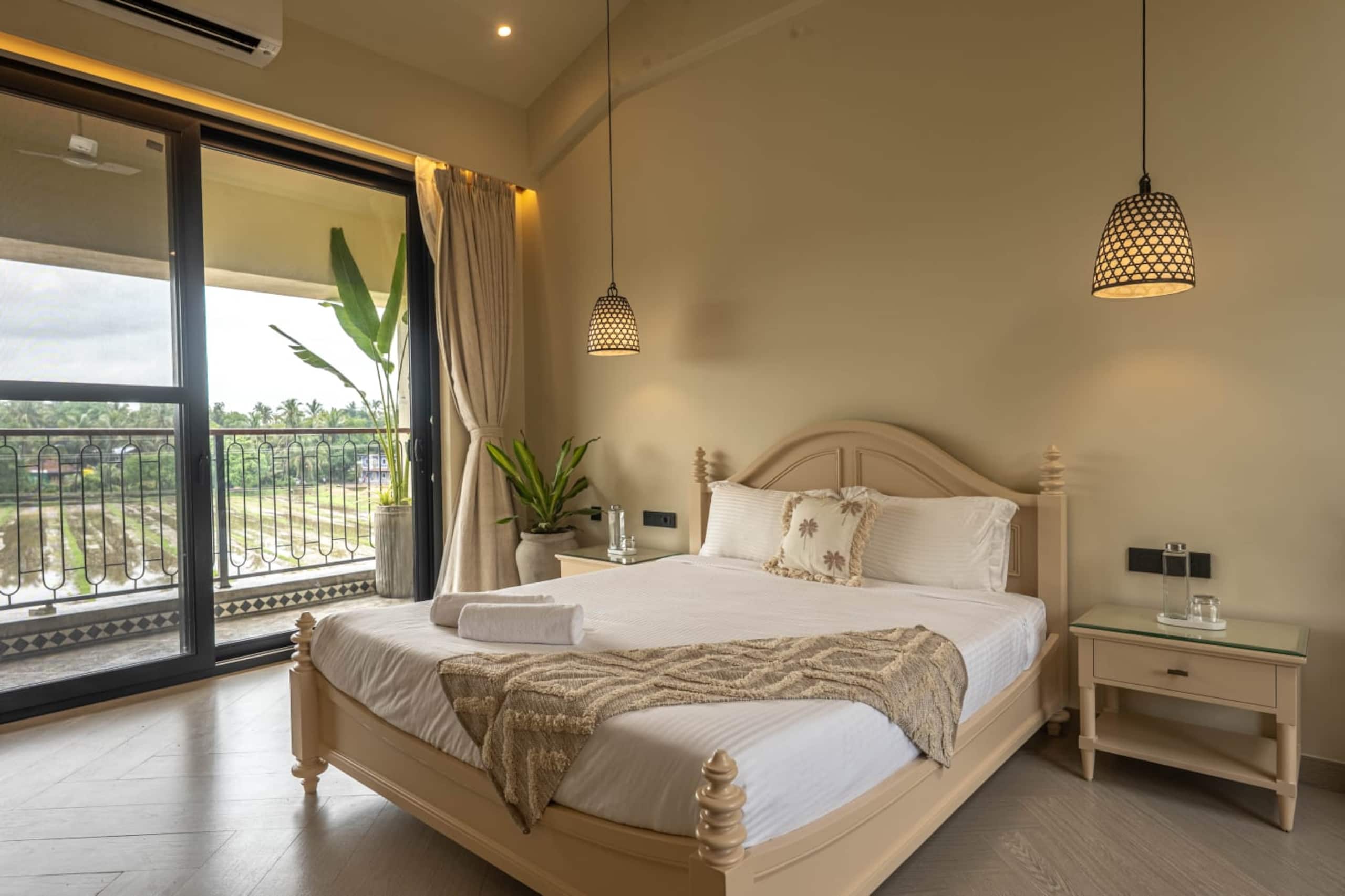 Luxury 4BHK Private Pool Villa | Parra - Assagao 30