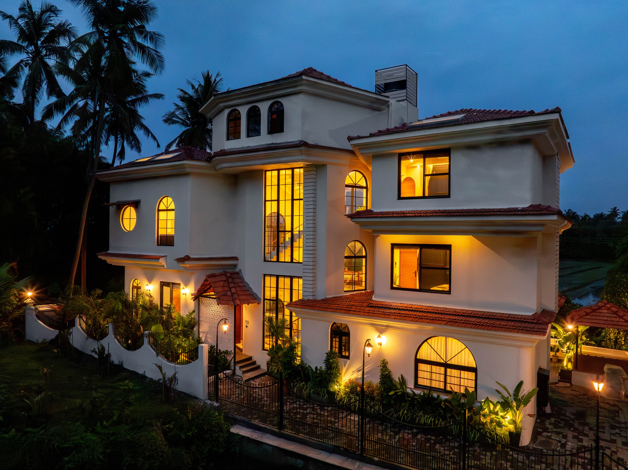Luxury 4BHK Private Pool Villa | Parra - Assagao — photo 5