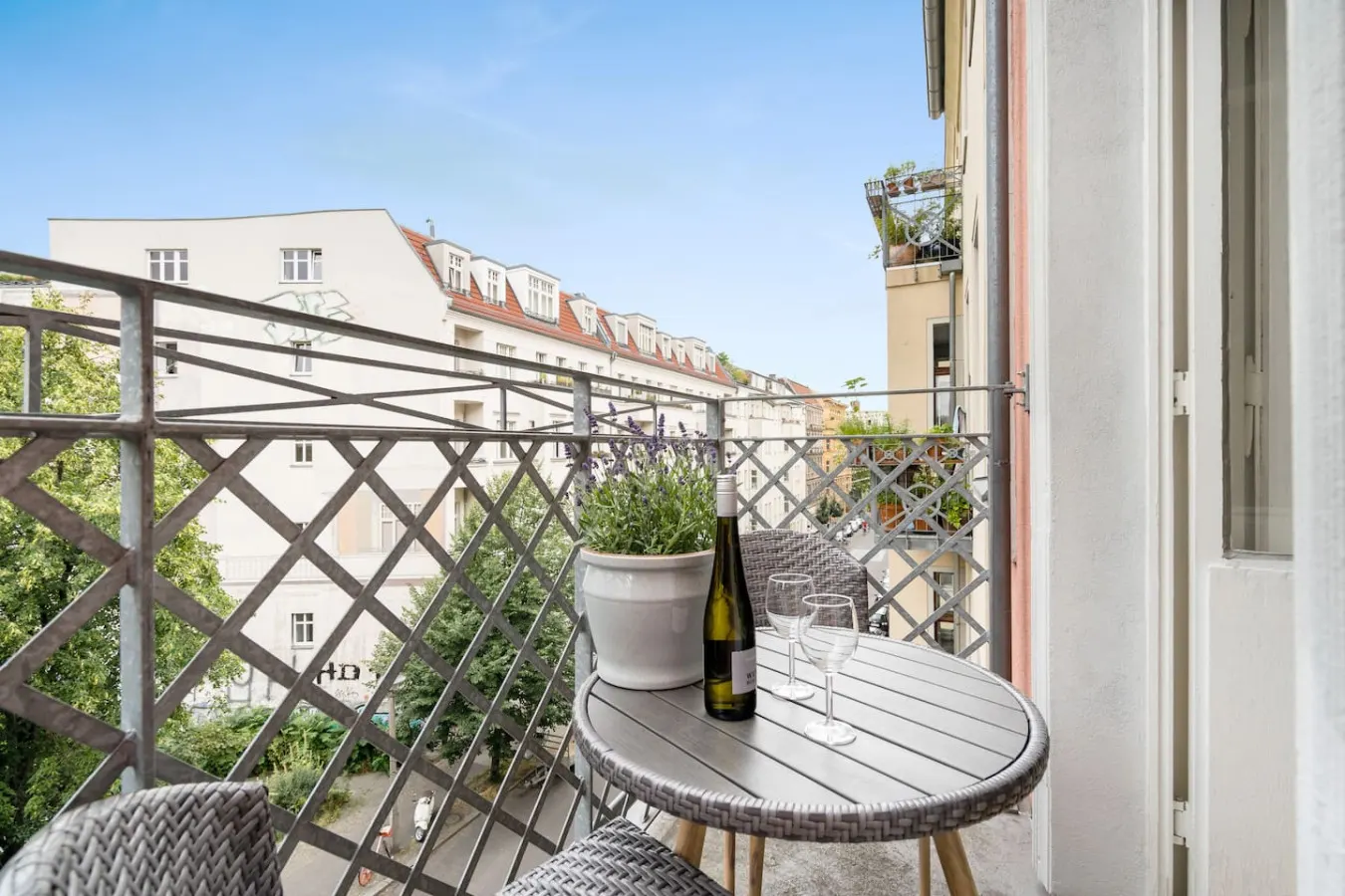 2-Bedroom & 95 sqm Apartment with Two-Balconies 20