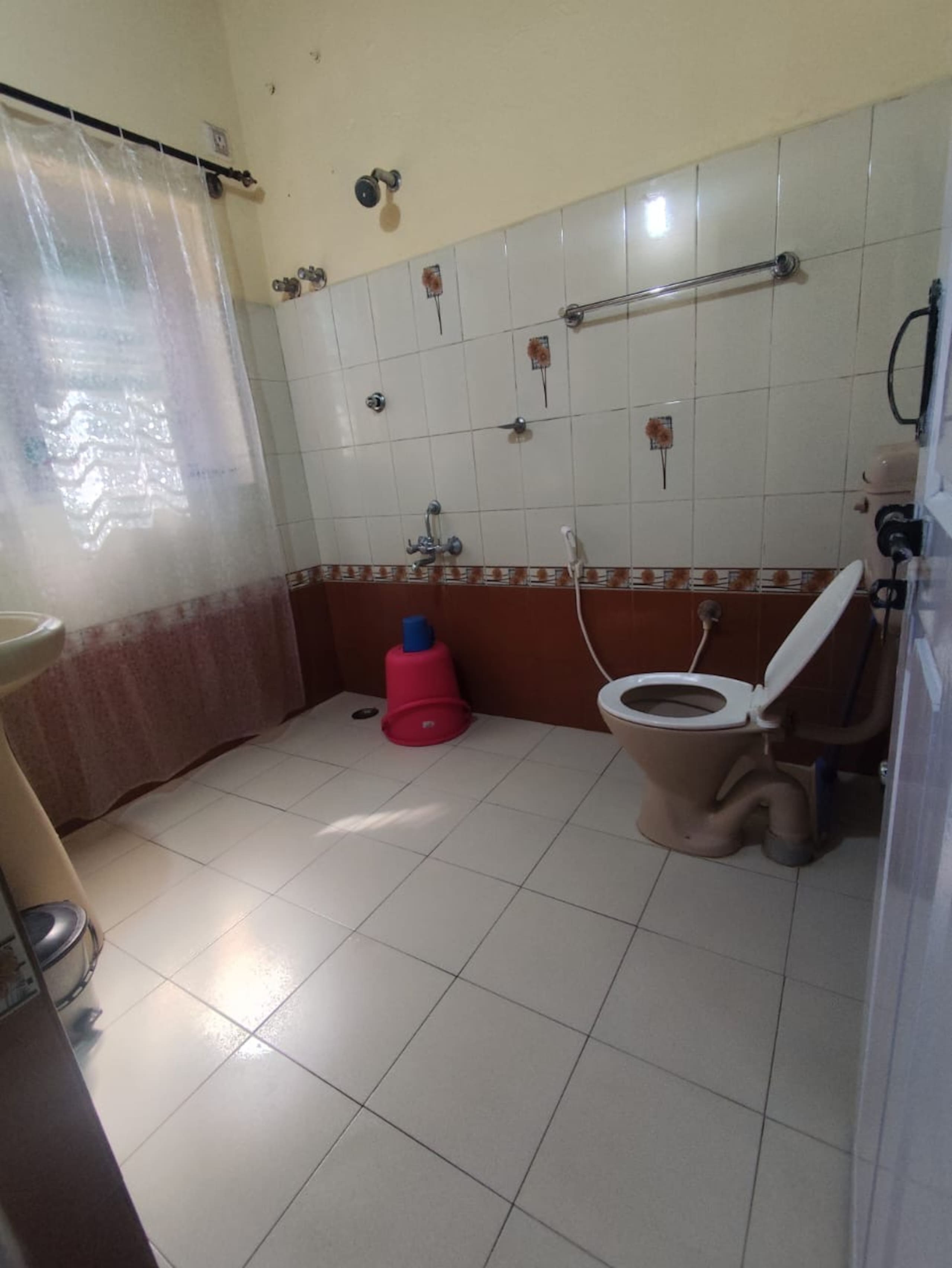Daisy Land - Farm Stay. (Group of 6+ guests). 11