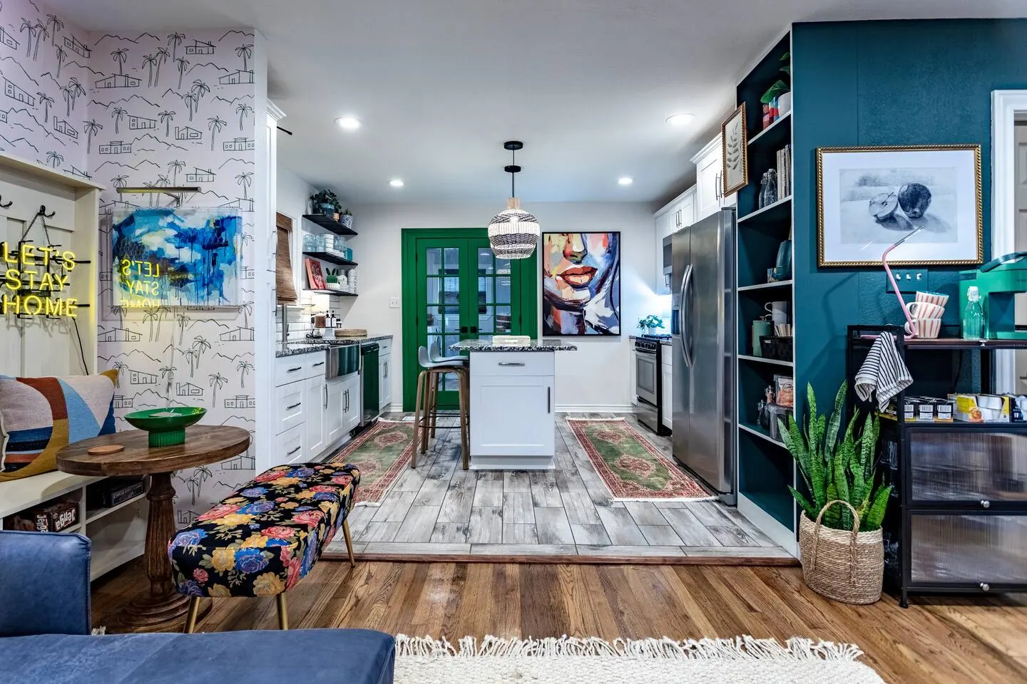 McKenzie Corner- Inspiring Stay- Long Term Welcome — photo 4