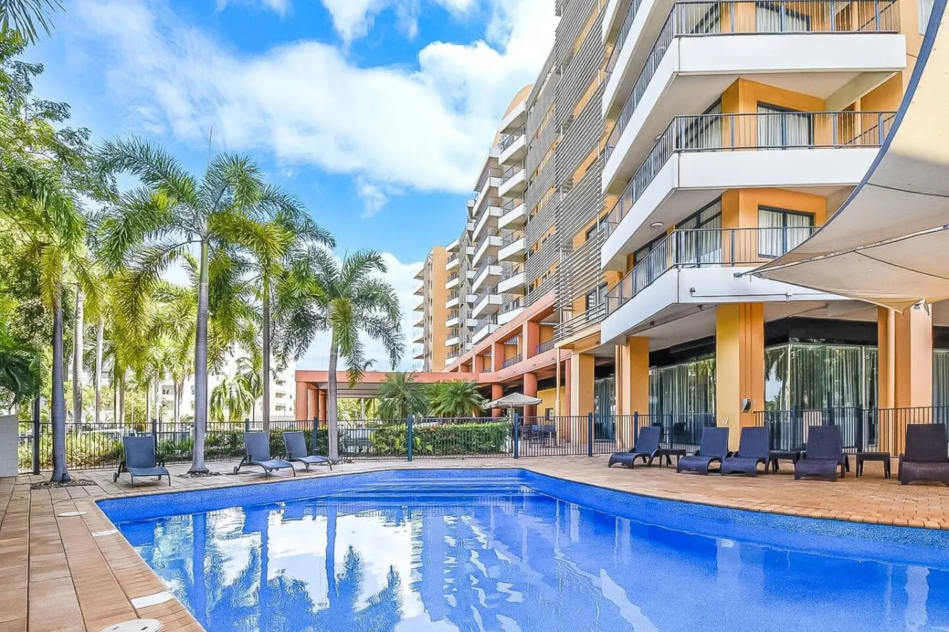Coastal Elegance: Sunset ~ Pool ~ Balcony Dining — photo 3