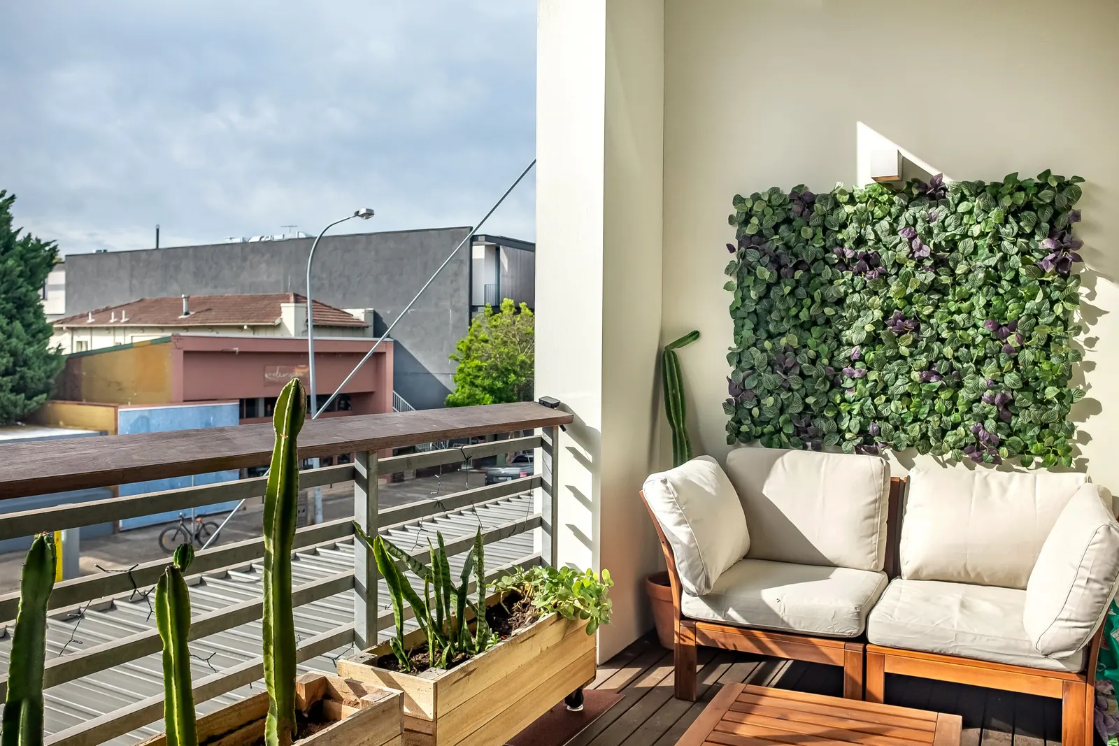 Spacious Lofty Loft by Sydney Dreams — foto 3