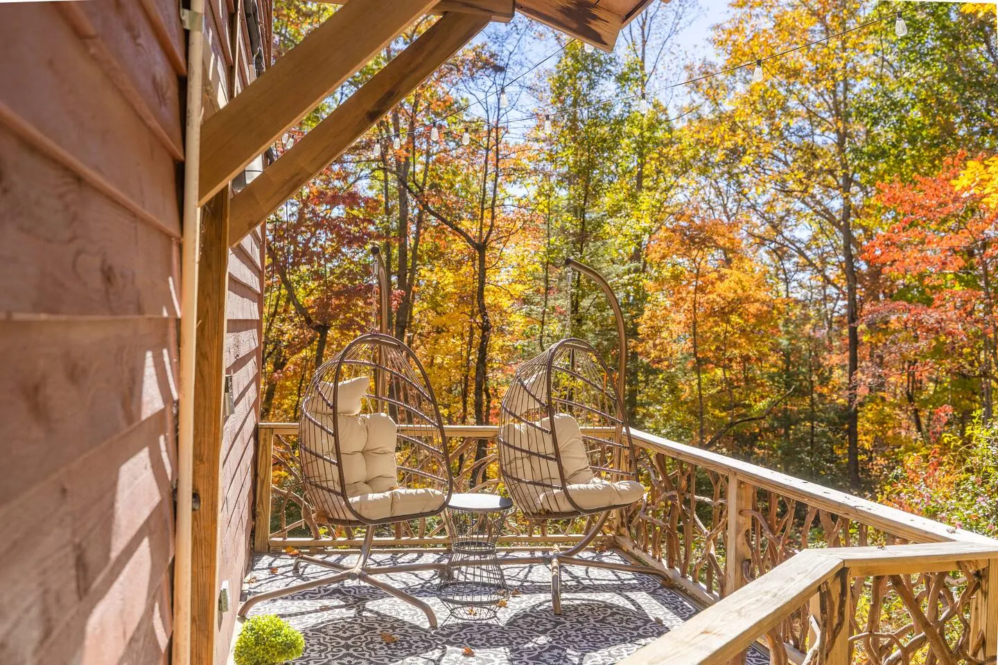 Elegant Forest Hideaway 2 Homes+Hot Tub+Firepit 17