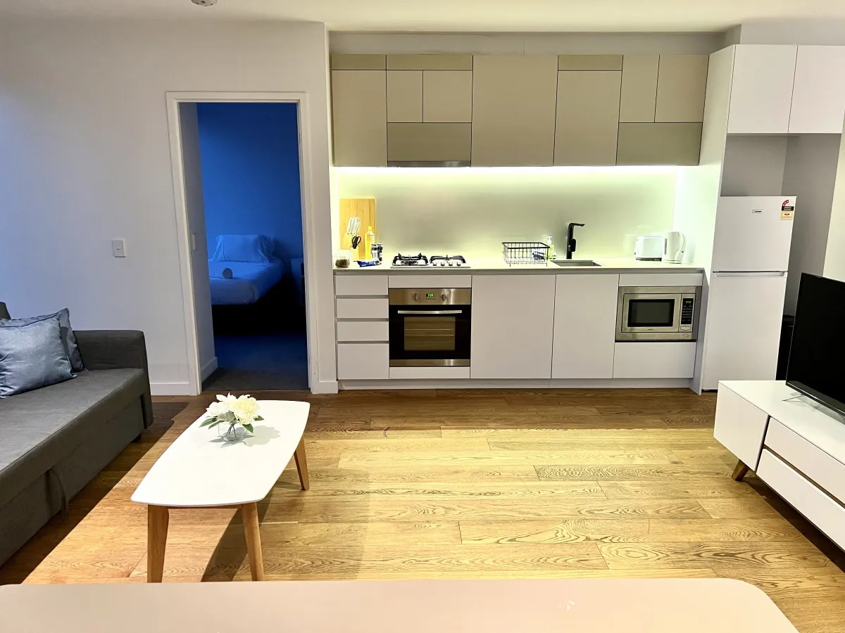 ReadySet Apartments on Rose Lane - 3 Bedroom Apartment RL4 15