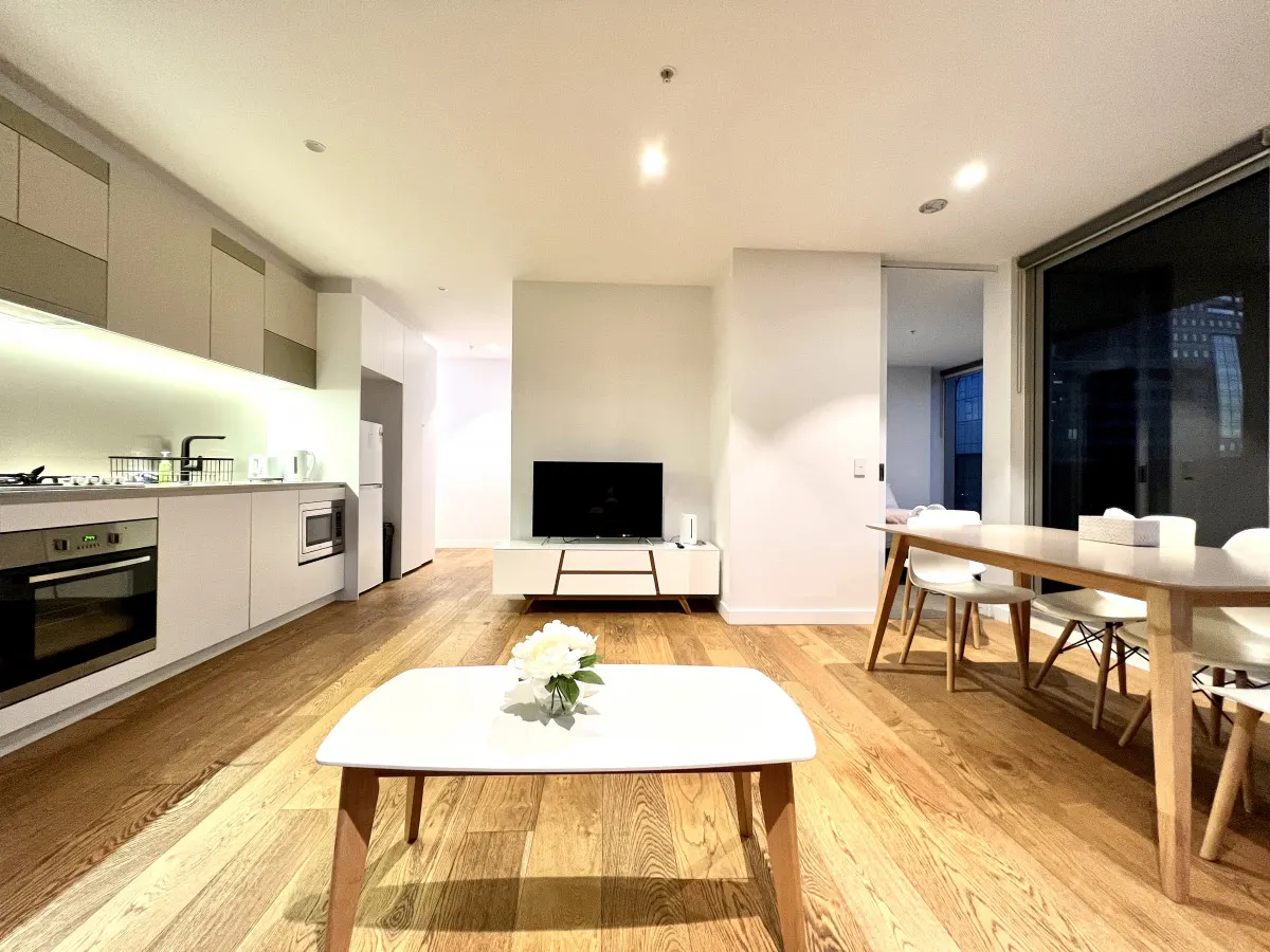 ReadySet Apartments on Rose Lane - 3 Bedroom Apartment RL4 3