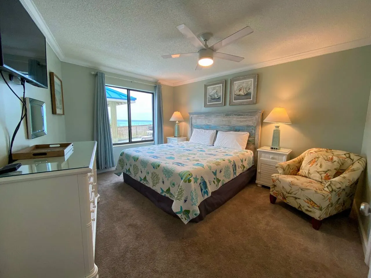 Whispering Seas 107- Oceanfront 2Br/2Bath with pool access. Ground floor with beach view- Sleeps 8 10