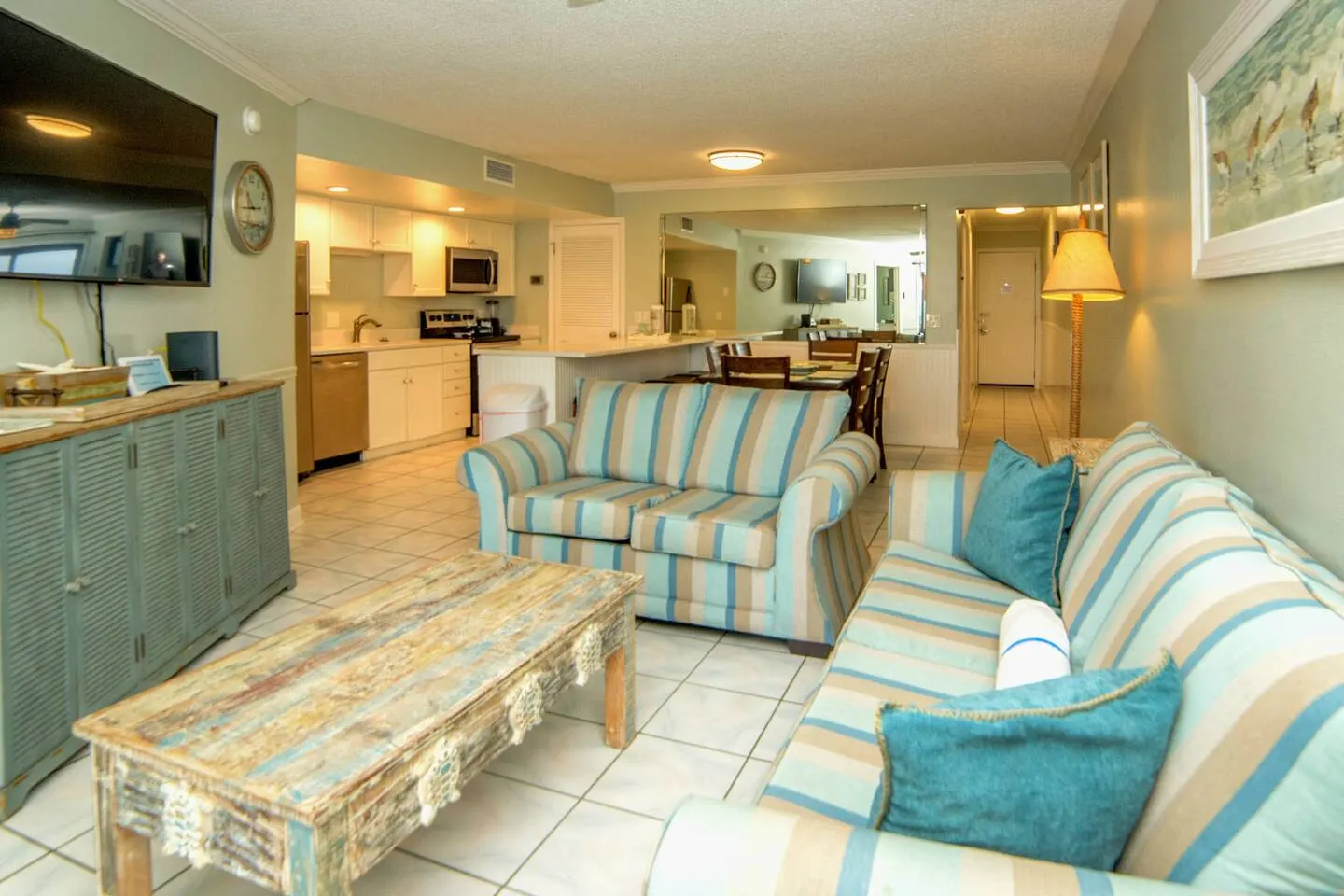 Whispering Seas 107- Oceanfront 2Br/2Bath with pool access. Ground floor with beach view- Sleeps 8 5