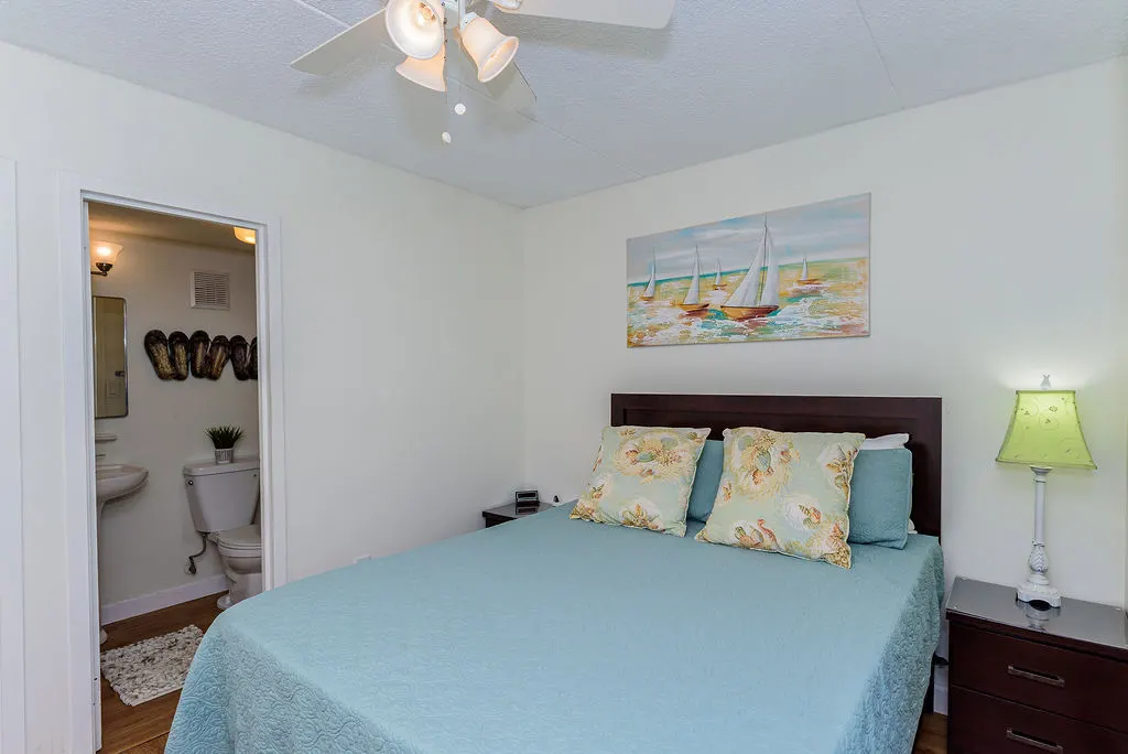 Ocean City 2BR Beach Getaway 13