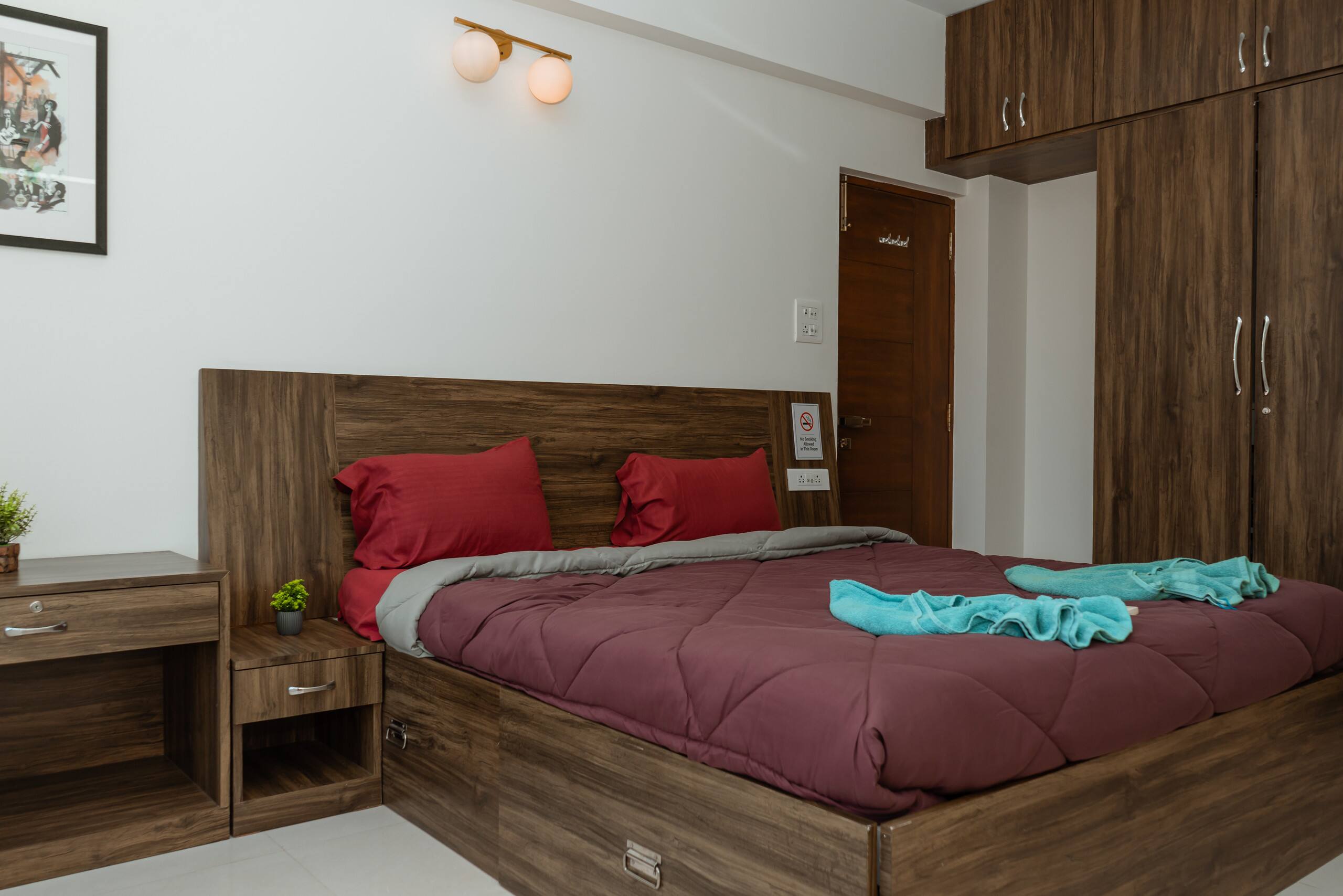 Luxury Escape by the Coast | 5 Min Walk to Beach 20