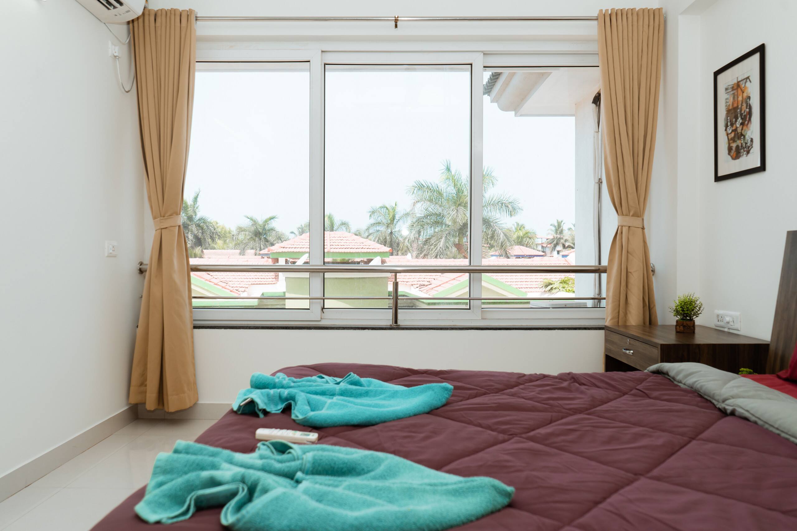 Luxury Escape by the Coast | 5 Min Walk to Beach 19