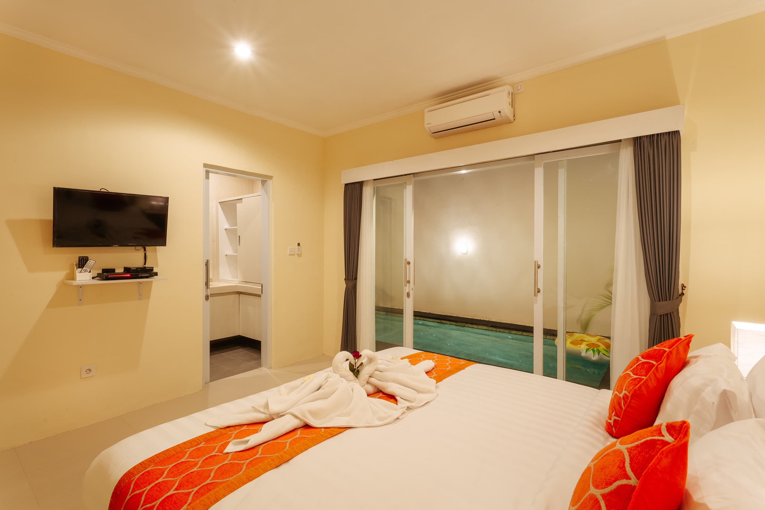 Villa Sydney Seminyak - 2 Bed Private Pool Villa! 24