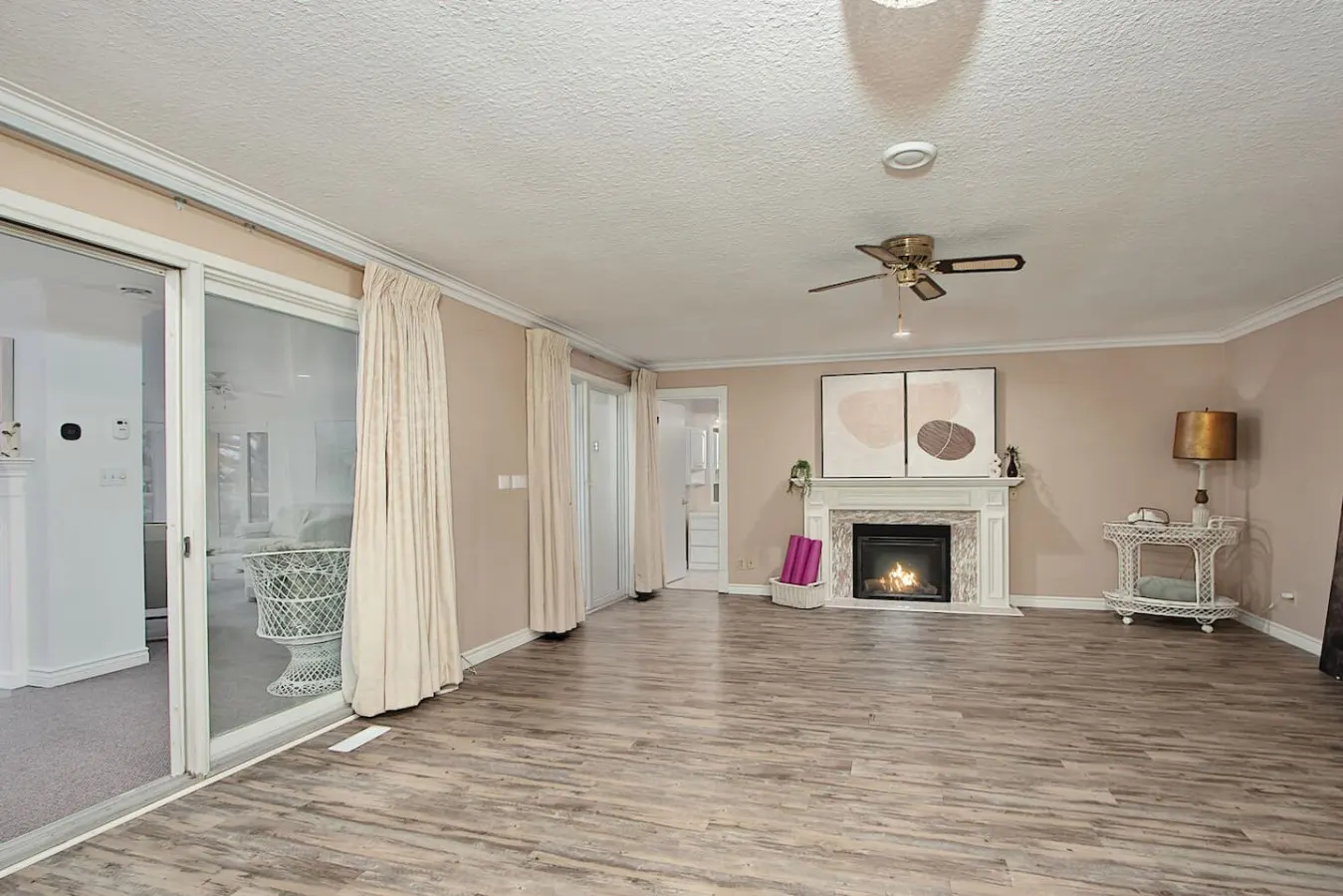 Waterfront bnb, indoor pool, sauna, private beach- Master Suite 15