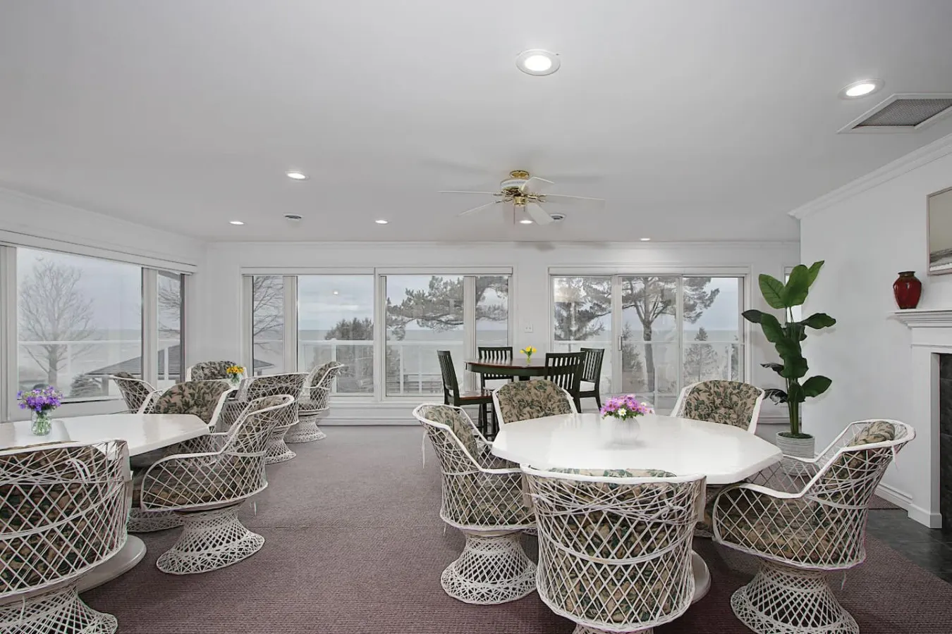 Waterfront bnb, indoor pool, sauna, private beach- Master Suite 16
