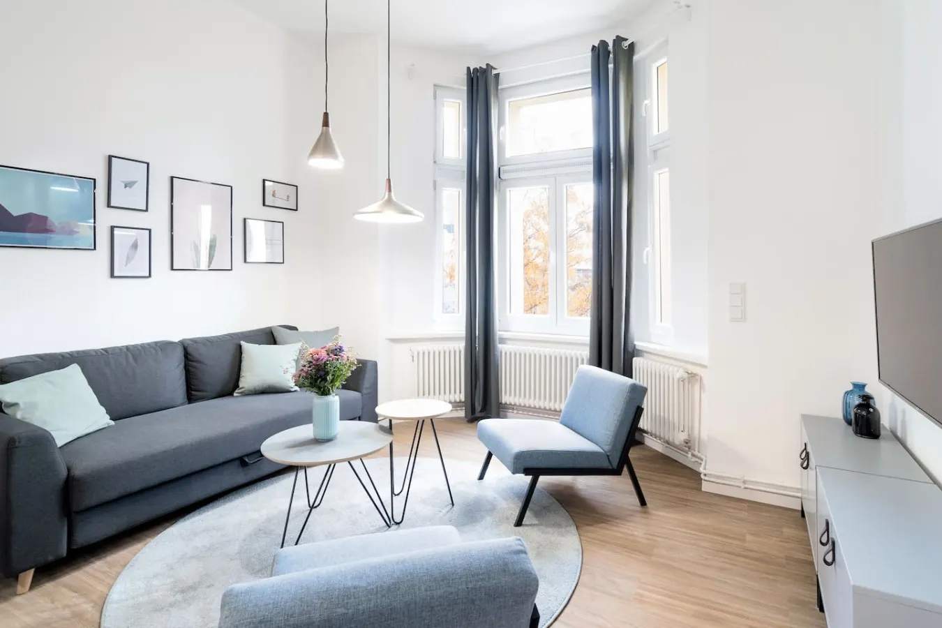 4-Bedroom Apartment (130sqm), 2 Bathroom & Balcony