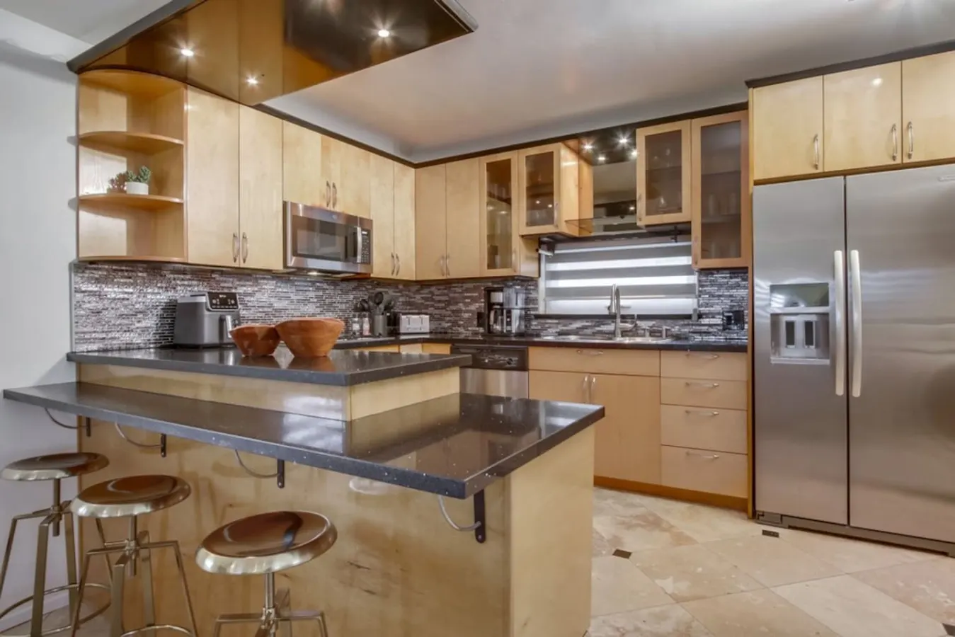Villa Beryl -Lux-4BR/3BA- Rooftop Deck, BBQ, Games 11