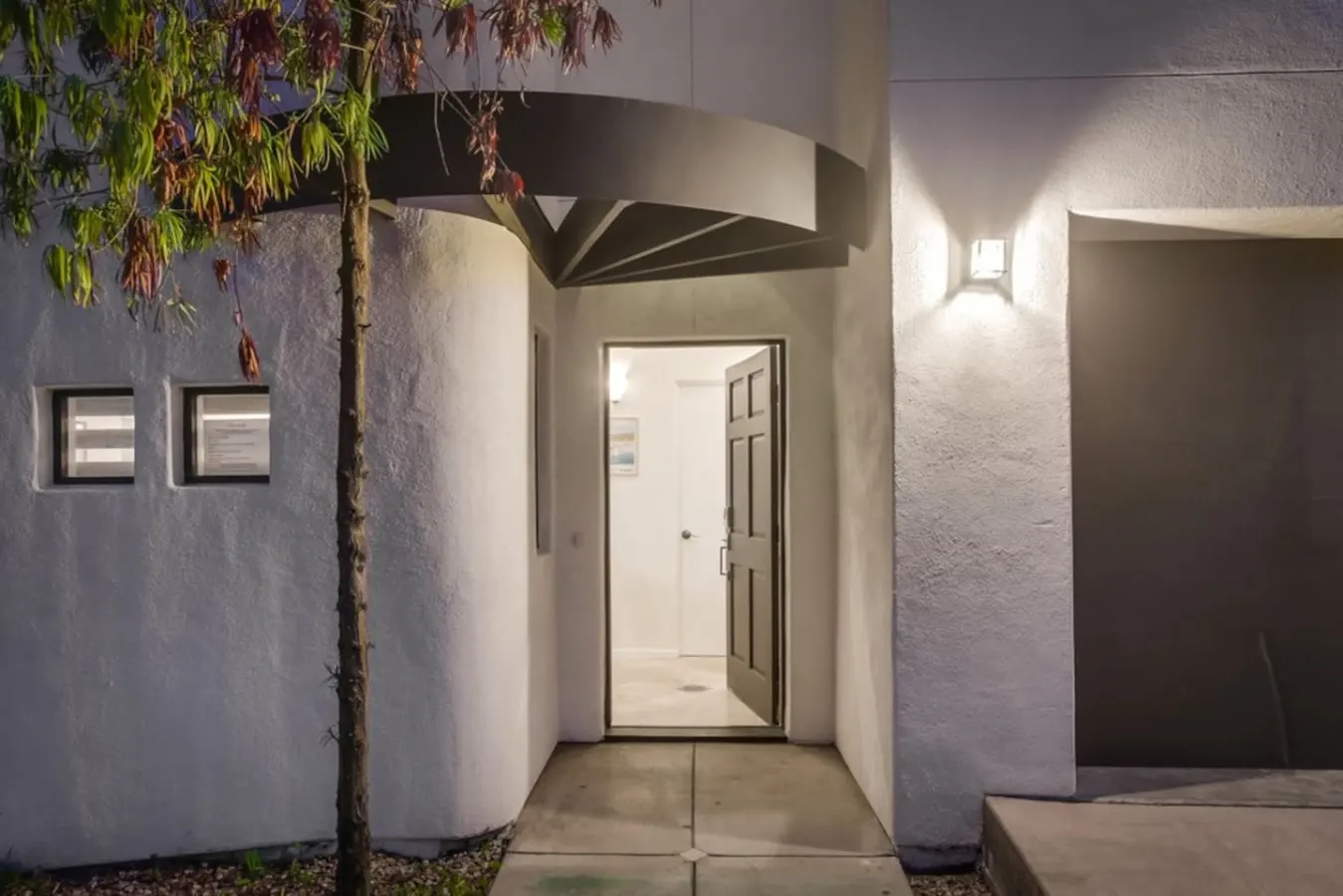 Villa Beryl -Lux-4BR/3BA- Rooftop Deck, BBQ, Games 4