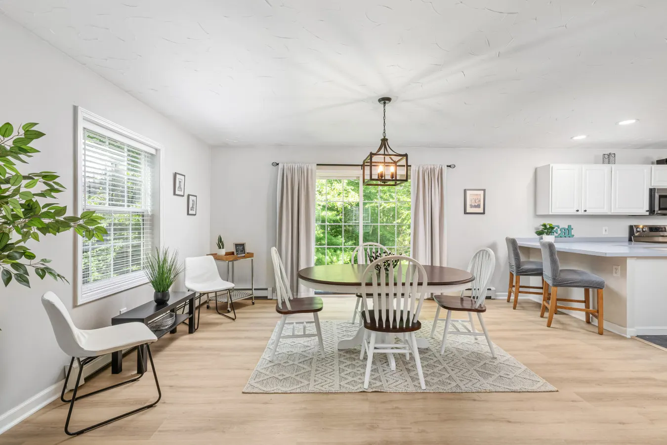 Stylish comfort, great location 18