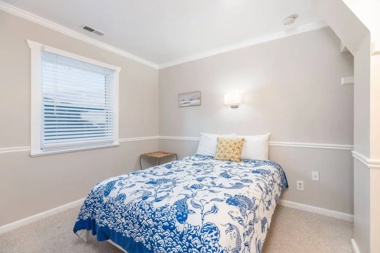 Perfect PC Location - Walk to Ski Lift & Main St 9