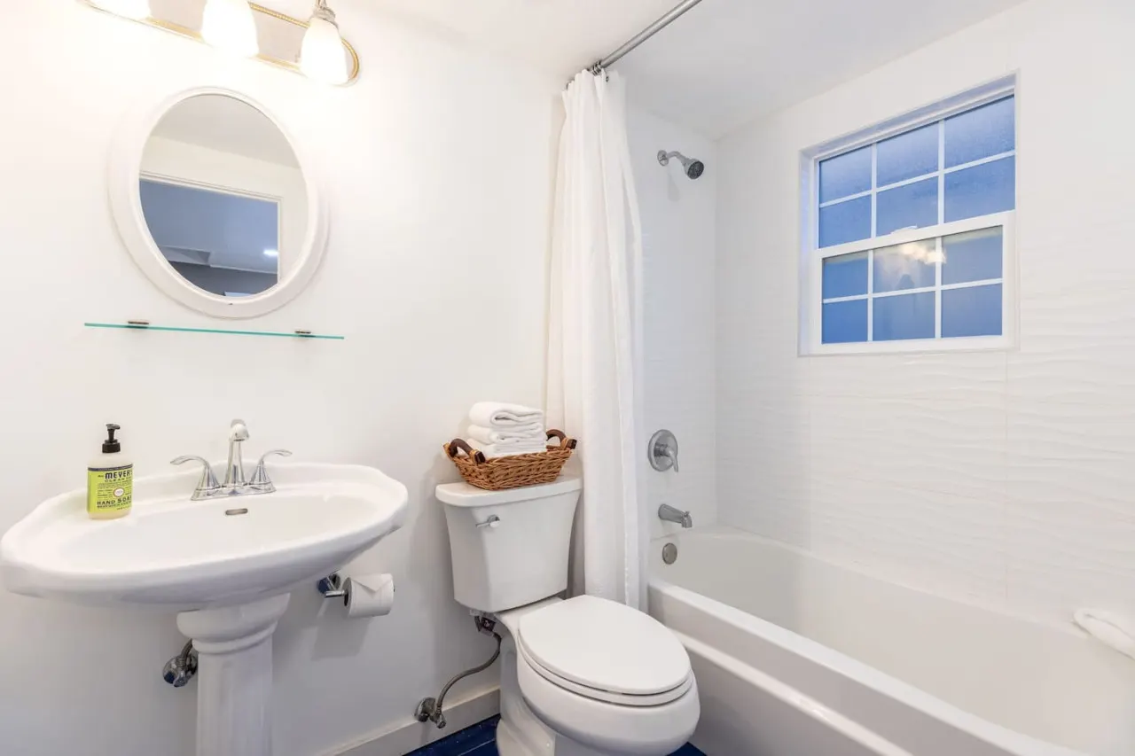 Perfect PC Location - Walk to Ski Lift & Main St 15