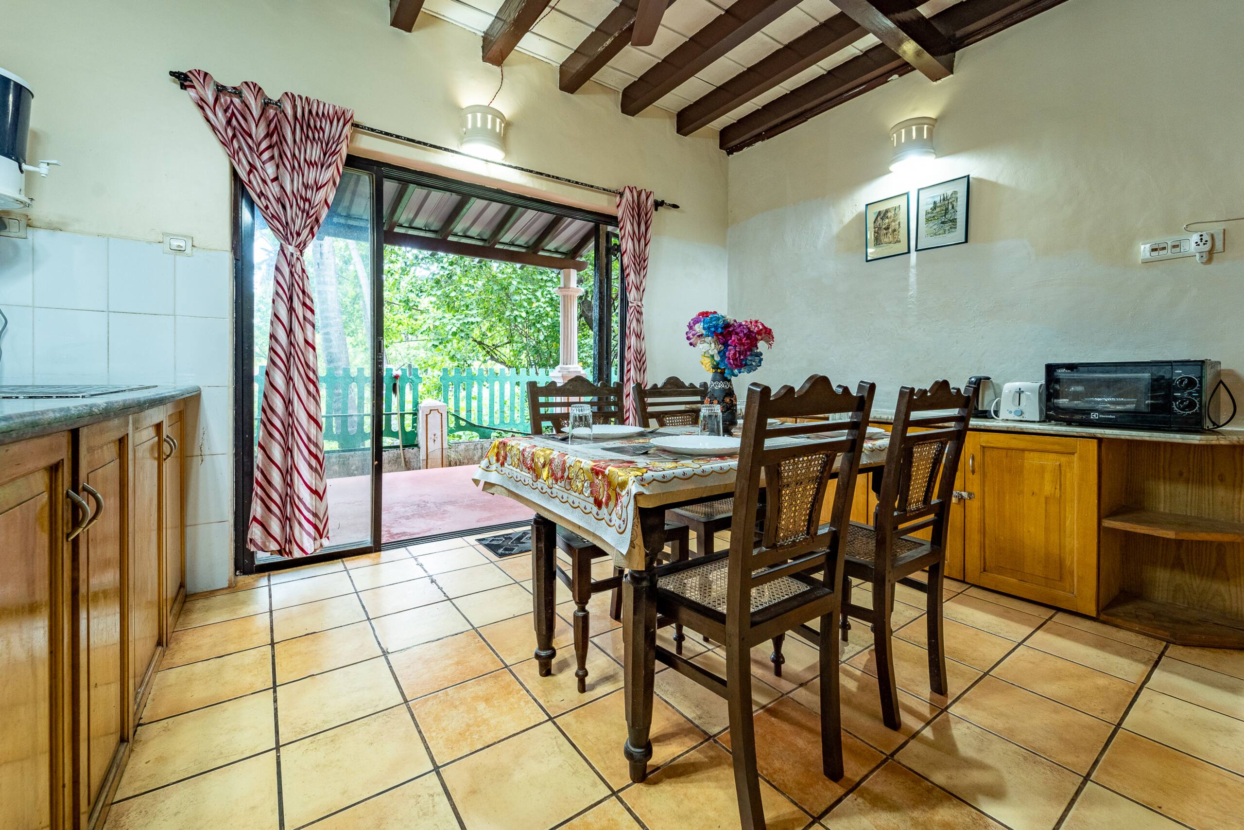 4BHK 5AC 100mbps Villa 350mtr fm Candolim Beach 22