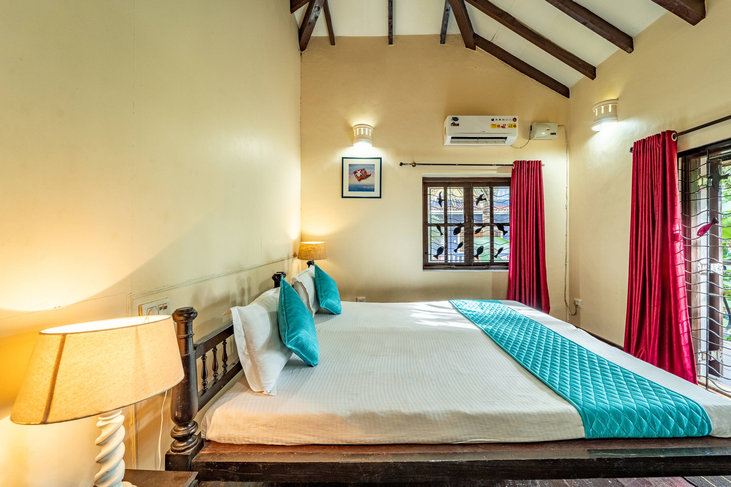 4BHK 5AC 100mbps Villa 350mtr fm Candolim Beach 32