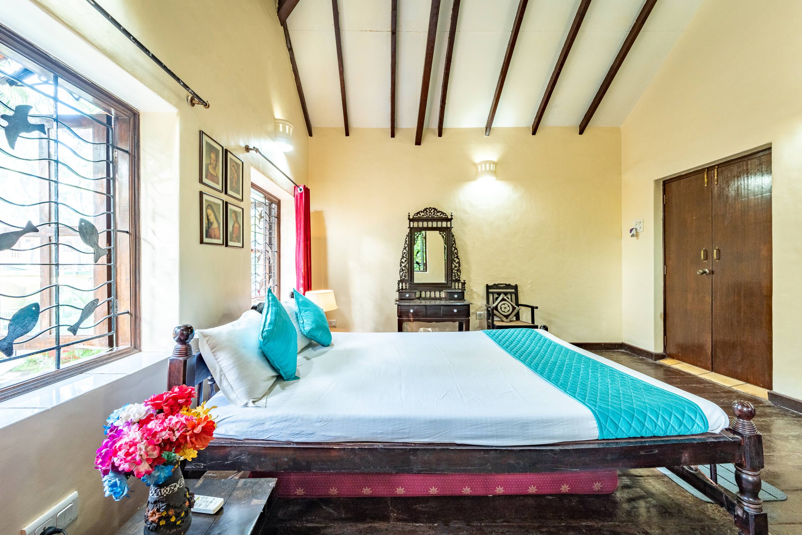 4BHK 5AC 100mbps Villa 350mtr fm Candolim Beach 38