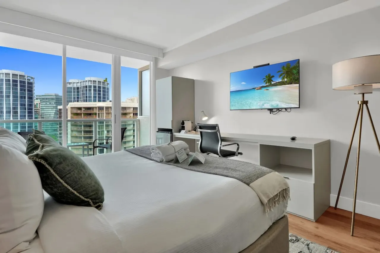 SF Unique Delight in the Heart of Grove