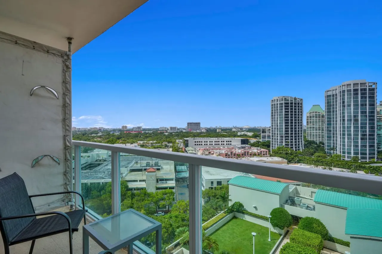 SF Unique Delight in the Heart of Grove 19