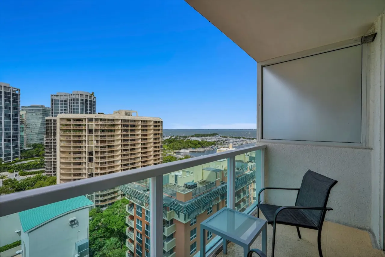 SF Unique Delight in the Heart of Grove 5