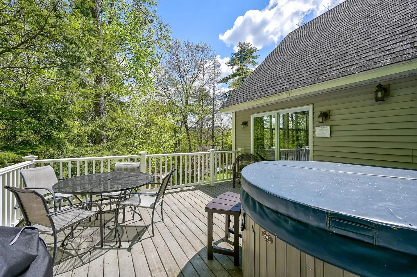 North Conway Gem Hot Tub, Games & Fireplace 16