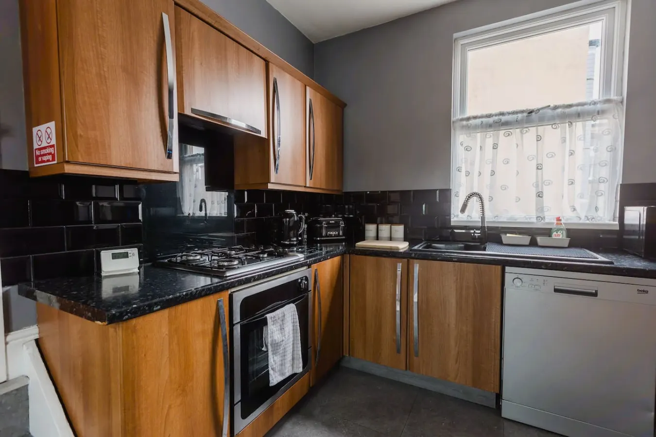 Hullidays》City Centre Urban Apt 2 11
