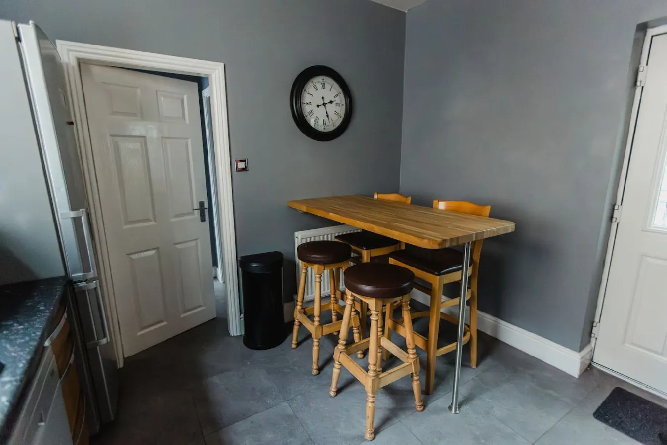 Hullidays》City Centre Urban Apt 2 14