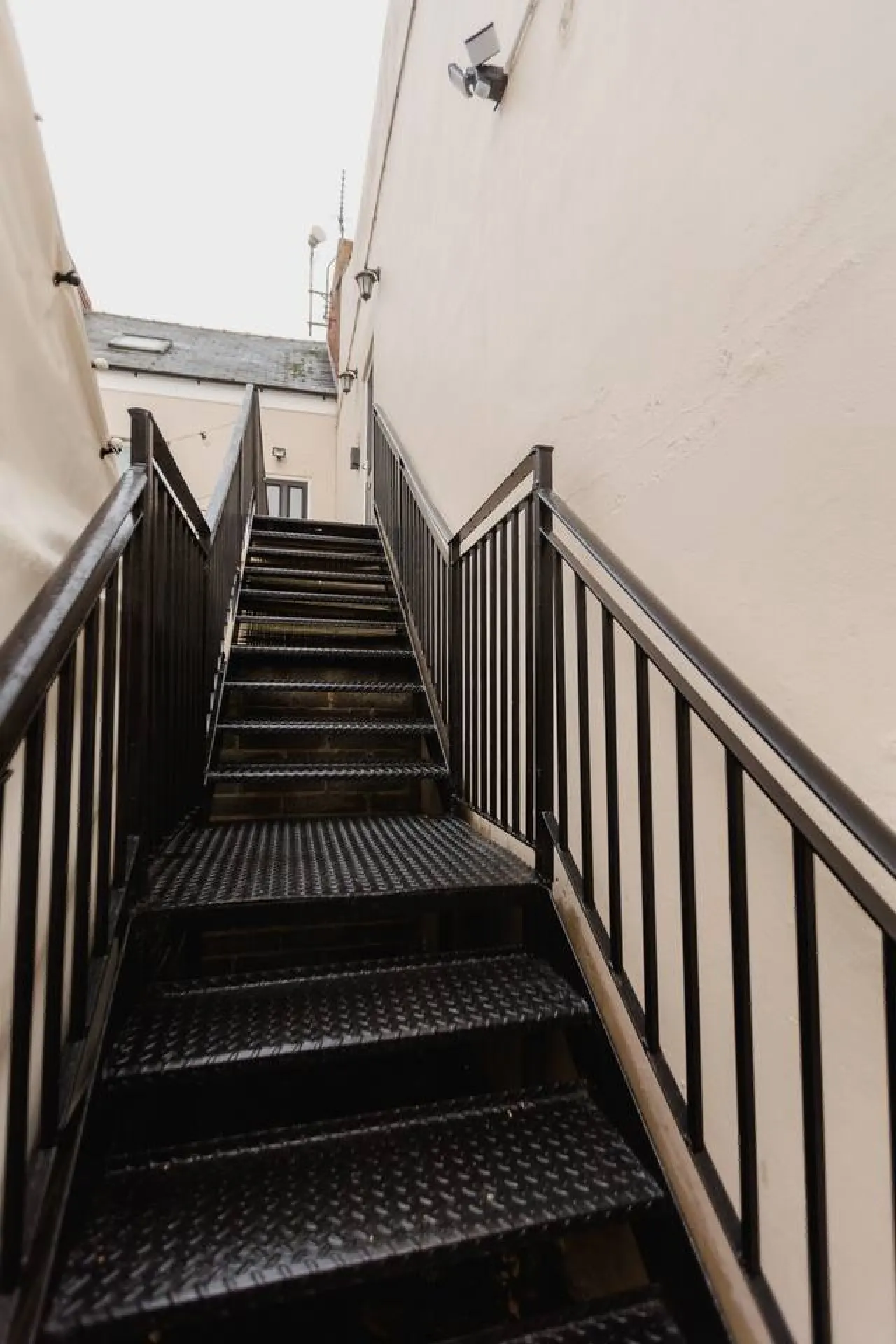 Hullidays》City Centre Urban Apt 2 — photo 4
