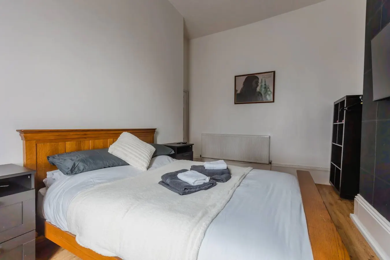 Hullidays》City Centre Urban Apt 2 8