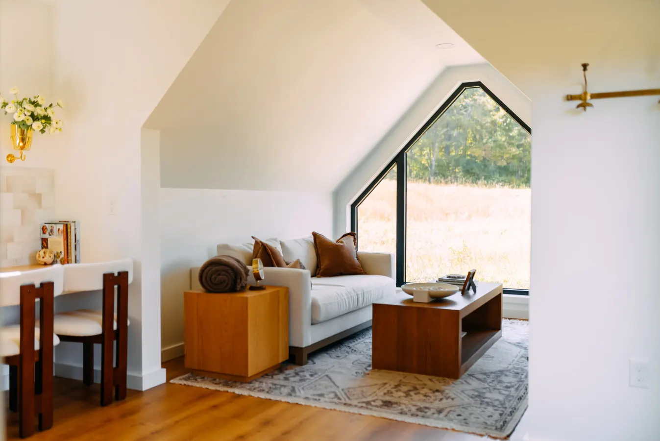 The Everwoods Timber Haus: Scandinavian Tiny Cabin in the Hocking Hills! 13