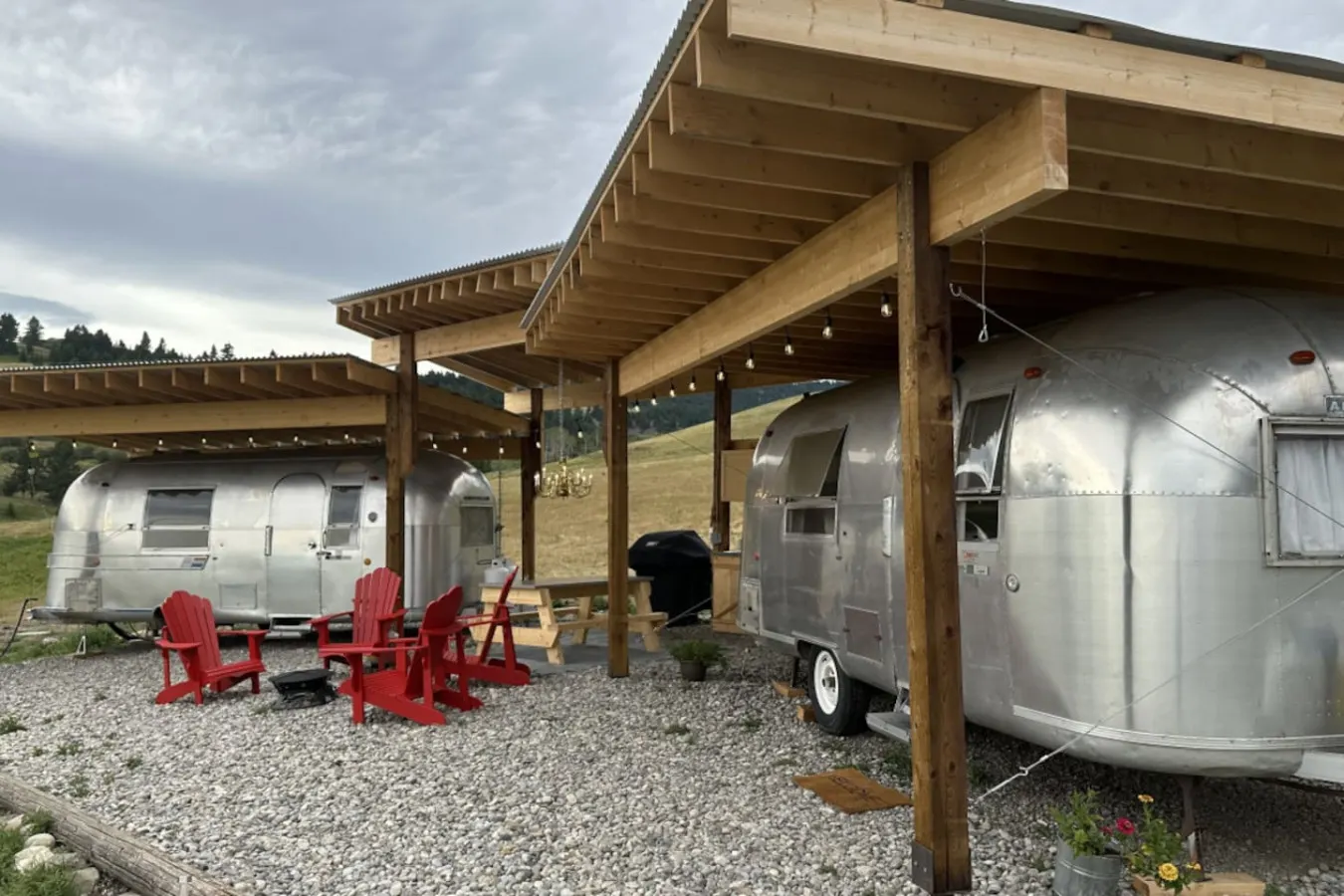 Flint Rock Ranch - The Twin Airstreams (Both!) 12